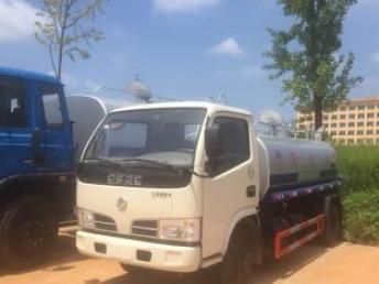 成都12吨洒水车厂家直销 低价转让、专业改装与灵活出租一站式服务